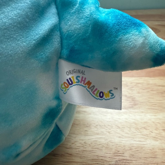 *Rare* Squishmallows Danika Dolphin Tie-Dye Plush - Picture 6 of 7